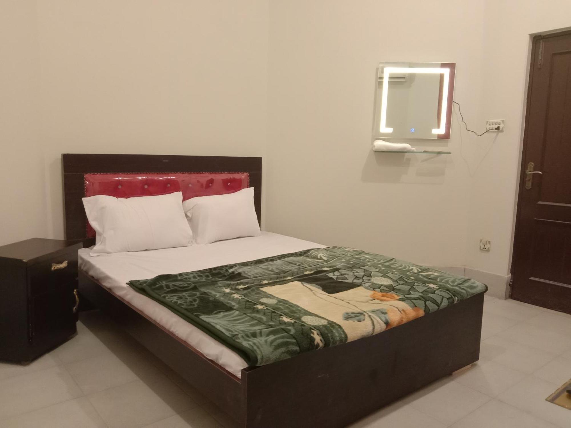 Regal Guest House Bahawalpur Εξωτερικό φωτογραφία